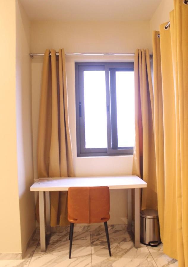 Ixoras Hotel Lemba Киншаса Экстерьер фото